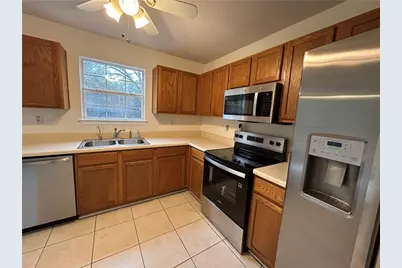 834 Kendall Park Drive, Winder, GA 30680 - Photo 10