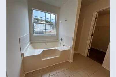 834 Kendall Park Drive, Winder, GA 30680 - Photo 18