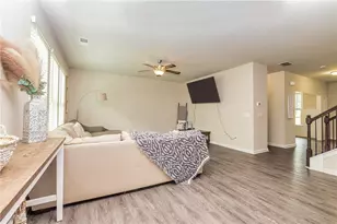 1156 Burgundy Dr, Griffin, GA 30223 - Photo 8