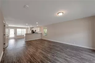 328 Ashigan St, Union City, GA 30291 - Photo 2