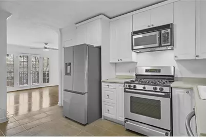 869 Briarcliff Road NE #B11, Atlanta, GA 30306 - Photo 8