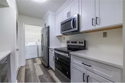 223 Tuxworth Circle, Decatur, GA 30033 - Photo 22