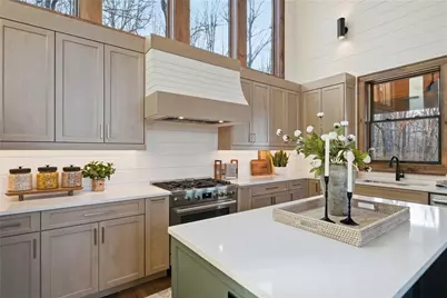 4474 Twiggs Road, Young Harris, GA 30582 - Photo 20