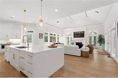 955 Tiverton Lane, Johns Creek, GA 30022 - Photo 8