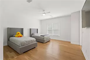 955 Tiverton Ln, Johns Creek, GA 30022 - Photo 50