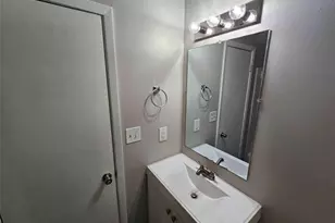 8303 Taylor Rd, Riverdale, GA 30274 - Photo 18