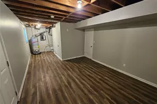 8303 Taylor Rd, Riverdale, GA 30274 - Photo 16