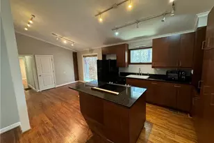 1968 Fairway Cir NE, Brookhaven, GA 30319 - Photo 4