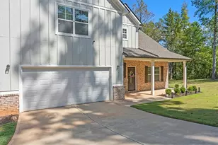 425 Boynton Rd, Hampton, GA 30228 - Photo 2