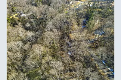 22 Geraldine Drive SE, Smyrna, GA 30082 - Photo 4