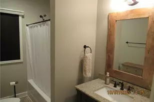 815 Spring View Ct, Covington, GA 30014 - Photo 38