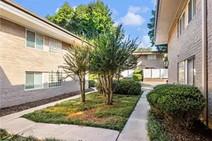 346 Carpenter Dr, Atlanta, GA 30328 - Photo 24