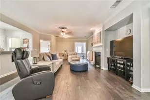 5960 Chimney Rock Dr, Hoschton, GA 30548 - Photo 6