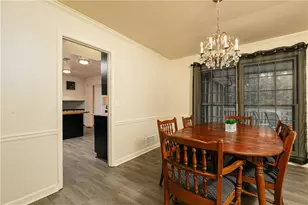 2431 Weatherford Ct, Marietta, GA 30068 - Photo 10