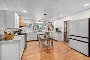 385 Amy's Rd, Clarkesville, GA 30523 - Photo 12