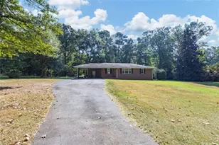 1589 Hammond Woods Circle, Marietta, GA 30008 - Photo 1