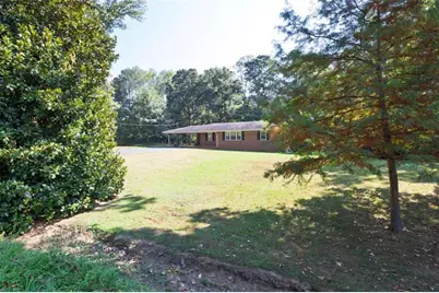 1589 Hammond Woods Circle, Marietta, GA 30008 - Photo 2