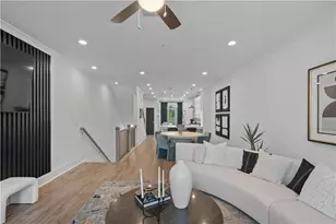 1005 Crown Oak St, Johns Creek, GA 30022 - Photo 2