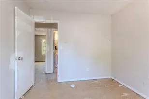 6202 St Christophers Ct, Lithonia, GA 30058 - Photo 12