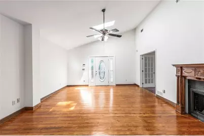 1070 Colquitt Avenue NE, Atlanta, GA 30307 - Photo 4