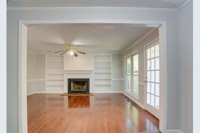 1721 Bruckner Court, Snellville, GA 30078 - Photo 8