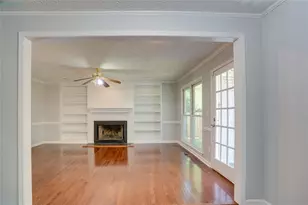 1721 Bruckner Ct, Snellville, GA 30078 - Photo 8