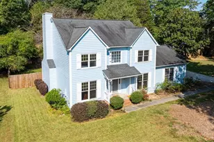 1721 Bruckner Ct, Snellville, GA 30078 - Photo 2