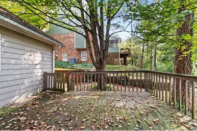 1731 E Bank Drive E, Marietta, GA 30068 - Photo 36
