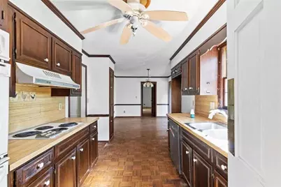 1731 E Bank Drive E, Marietta, GA 30068 - Photo 8