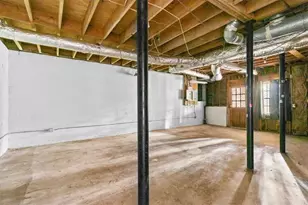 1731 E Bank Dr E, Marietta, GA 30068 - Photo 30