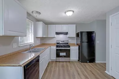 5295 Old Trail Circle, Stone Mountain, GA 30088 - Photo 10