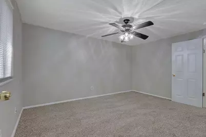 5295 Old Trail Circle, Stone Mountain, GA 30088 - Photo 4