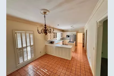 2028 Lakewood Circle, Grayson, GA 30017 - Photo 2