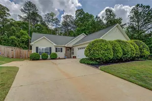 936 Lopez Ln, Monroe, GA 30655 - Photo 2