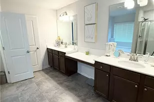 4174 Lyons Walk, Ellenwood, GA 30294 - Photo 10