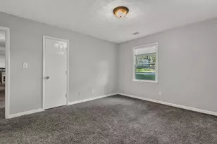 3189 Glen Hollow Dr, Rex, GA 30273 - Photo 8