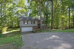 3189 Glen Hollow Dr, Rex, GA 30273 - Photo 1