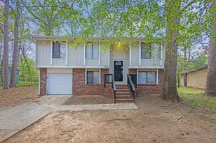 616 Country Ln Dr, Jonesboro, GA 30238 - Photo 1