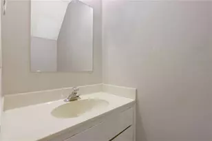 864 Oakhill Ct, Stone Mountain, GA 30088 - Photo 10