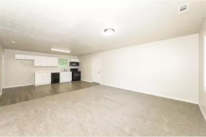 194 Graham Street, Winder, GA 30680 - Photo 2