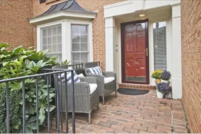 65 Mount Vernon Circle, Sandy Springs, GA 30338 - Photo 4