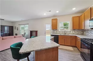 178 Brinson Cir, Canton, GA 30114 - Photo 10