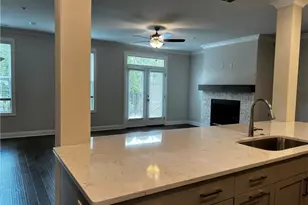 529 Clover Ln, Alpharetta, GA 30009 - Photo 2