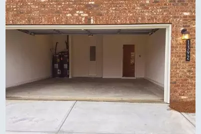 1392 Weatherbrook Circle, Lawrenceville, GA 30043 - Photo 2