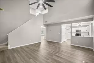 826 Shore Dr, Lithonia, GA 30058 - Photo 14