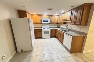 447 Guilford Cir, Marietta, GA 30068 - Photo 22