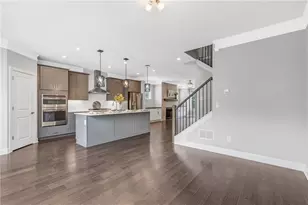 10016 Jack Dr, Roswell, GA 30076 - Photo 12