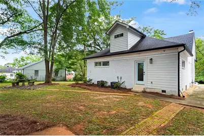 1696 Emerald Avenue SW, Atlanta, GA 30310 - Photo 30