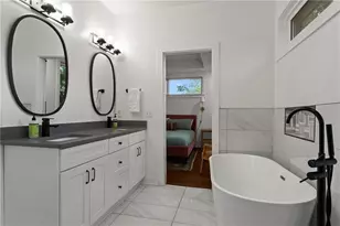 1696 Emerald Ave SW, Atlanta, GA 30310 - Photo 20