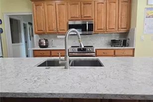 265 Regal Dr, Lawrenceville, GA 30046 - Photo 6